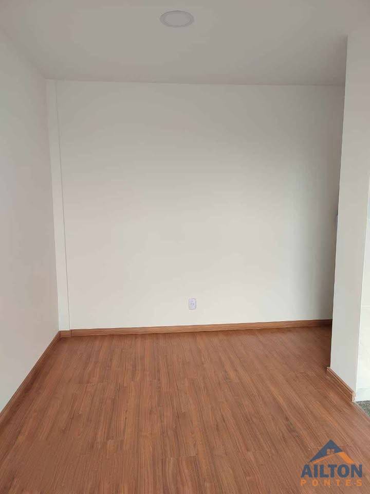 Apartamento à venda com 2 quartos, 65m² - Foto 2