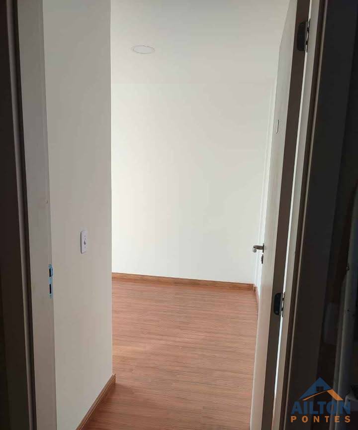 Apartamento à venda com 2 quartos, 65m² - Foto 9