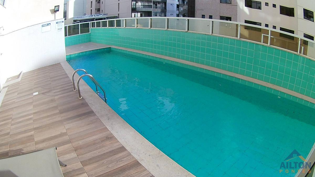 Apartamento à venda com 2 quartos, 70m² - Foto 12