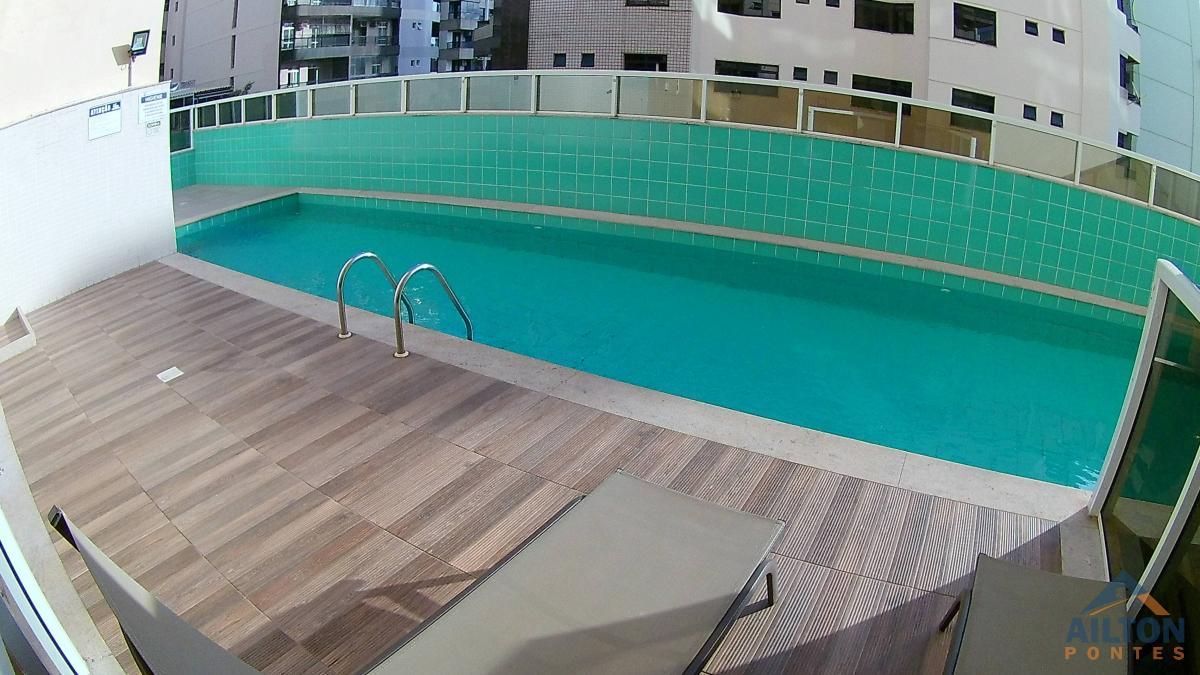 Apartamento à venda com 2 quartos, 70m² - Foto 13