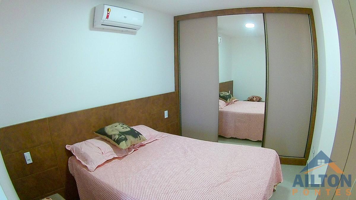 Apartamento à venda com 2 quartos, 76m² - Foto 18