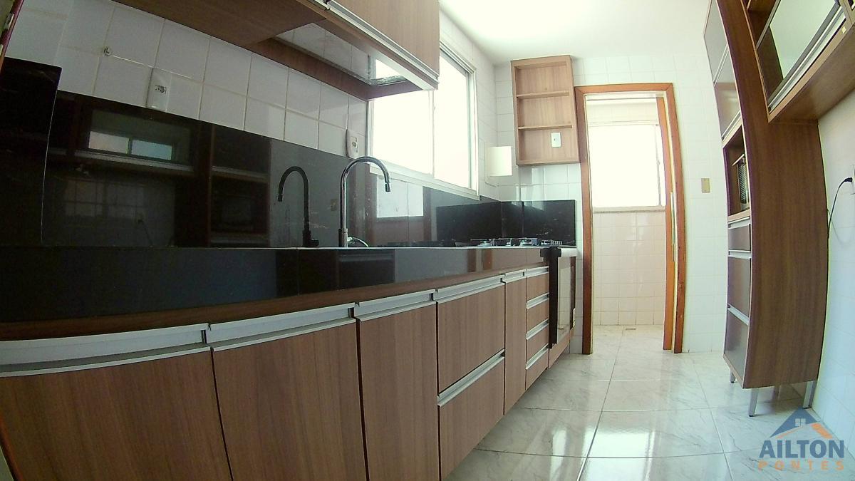 Apartamento à venda com 2 quartos, 85m² - Foto 1