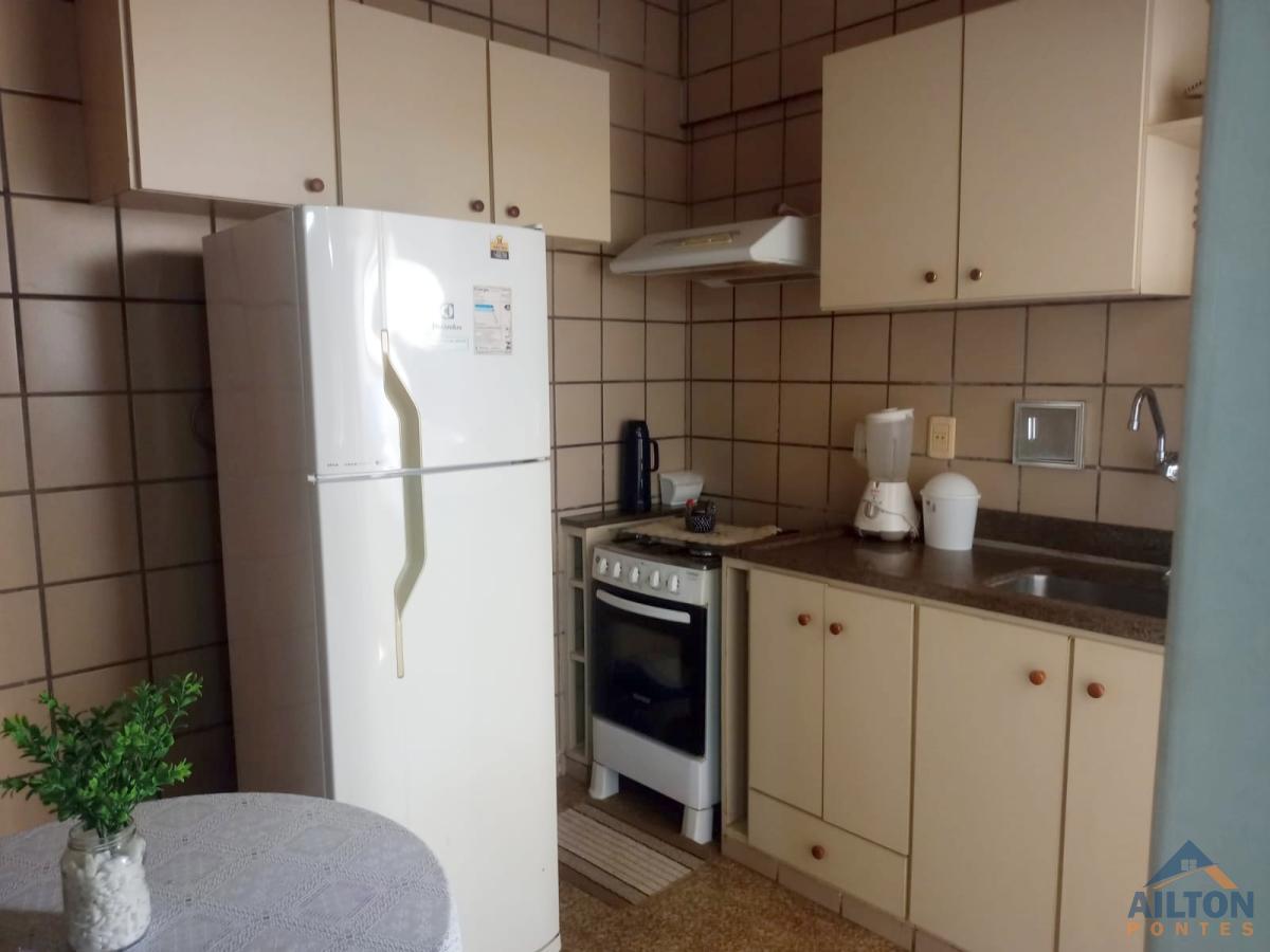 Apartamento à venda com 3 quartos, 105m² - Foto 8