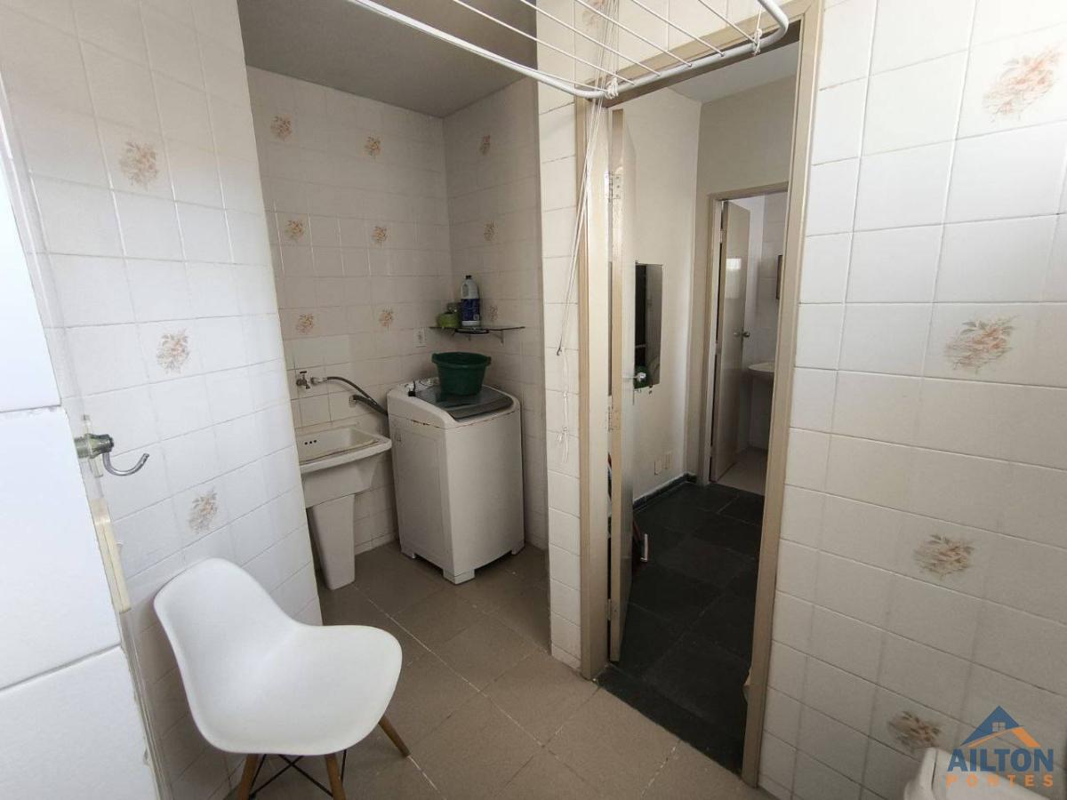 Apartamento à venda com 3 quartos, 116m² - Foto 9